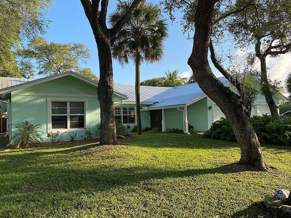 2nd image of 801 SW 19th St