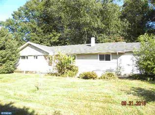 2071 Limestone Rd, Cochranville, PA 19330