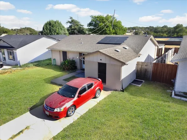 705 Parker Cir, Garland, TX 75040