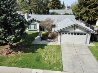 23 Farallon Cir, Sacramento, CA