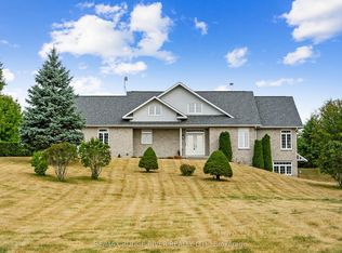 9138 Danforth Rd, Hamilton, ON K9A 4J8