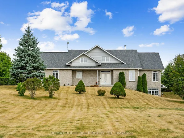 9138 Danforth Rd, Hamilton, ON K9A 4J8