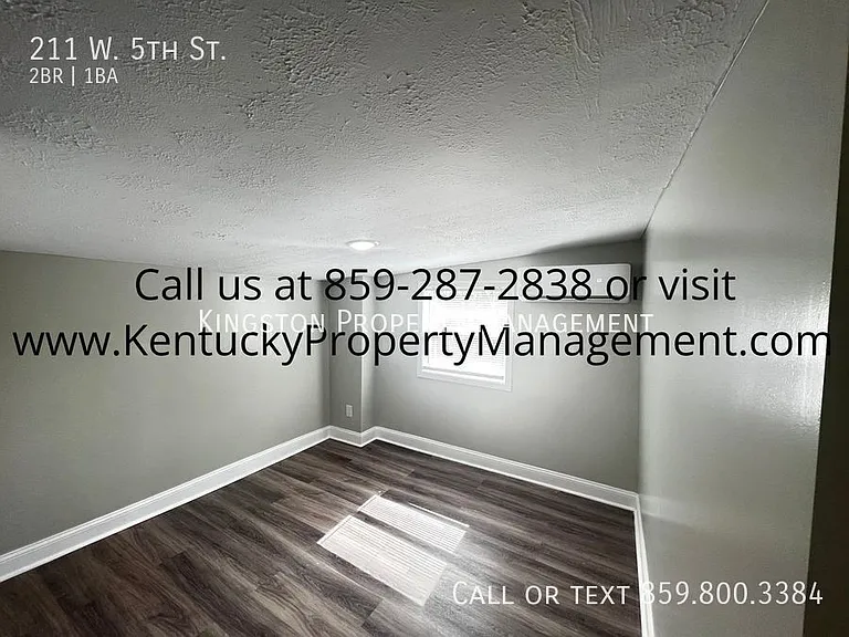 211 W 5th St — Photo 5