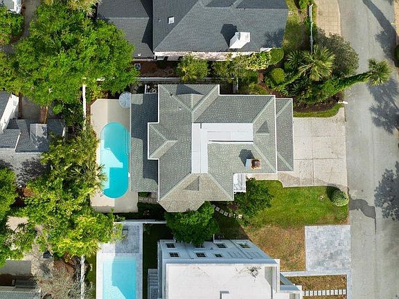 2nd image of 105 Strachan Ln