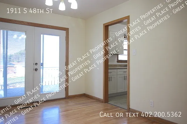 1911 S 48th St — Photo 9