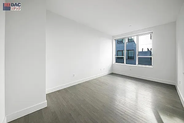 Rented by RELO REDAC INC. | media 4