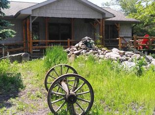 11869 Grafton Rd, Carleton, MI 48117