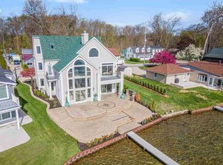 8424 Horton Beach Rd, Manitou Beach, MI 49253