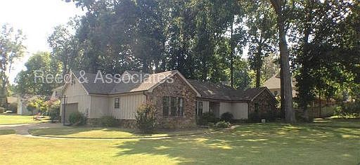 2nd image of 8705 Dogwood Rd