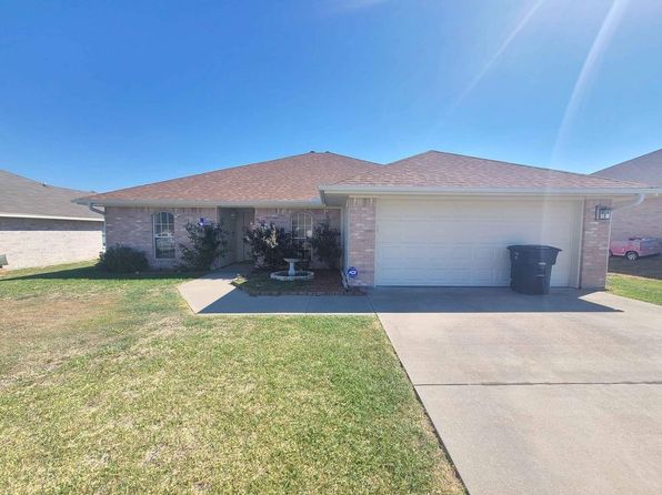 4505 Aspen Dr