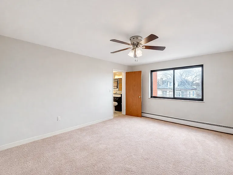 2976 Voelkel Ave — Photo 3