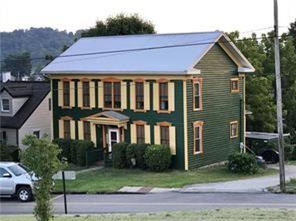 rolling meadows nursing home waynesburg pa