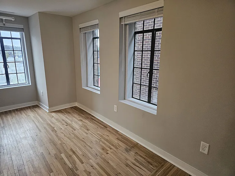 Daugherty Lofts — Photo 13