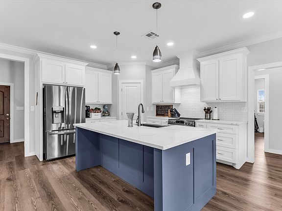 5th image of 128 Sydney Ln