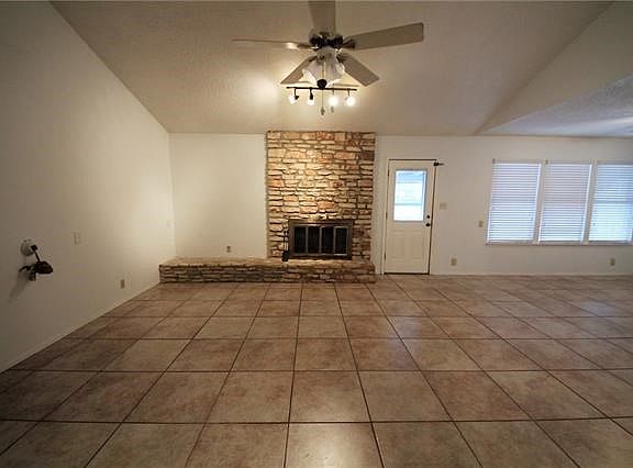 2nd image of 13320 Water Oak Ln