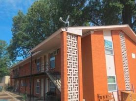 31 N Evergreen