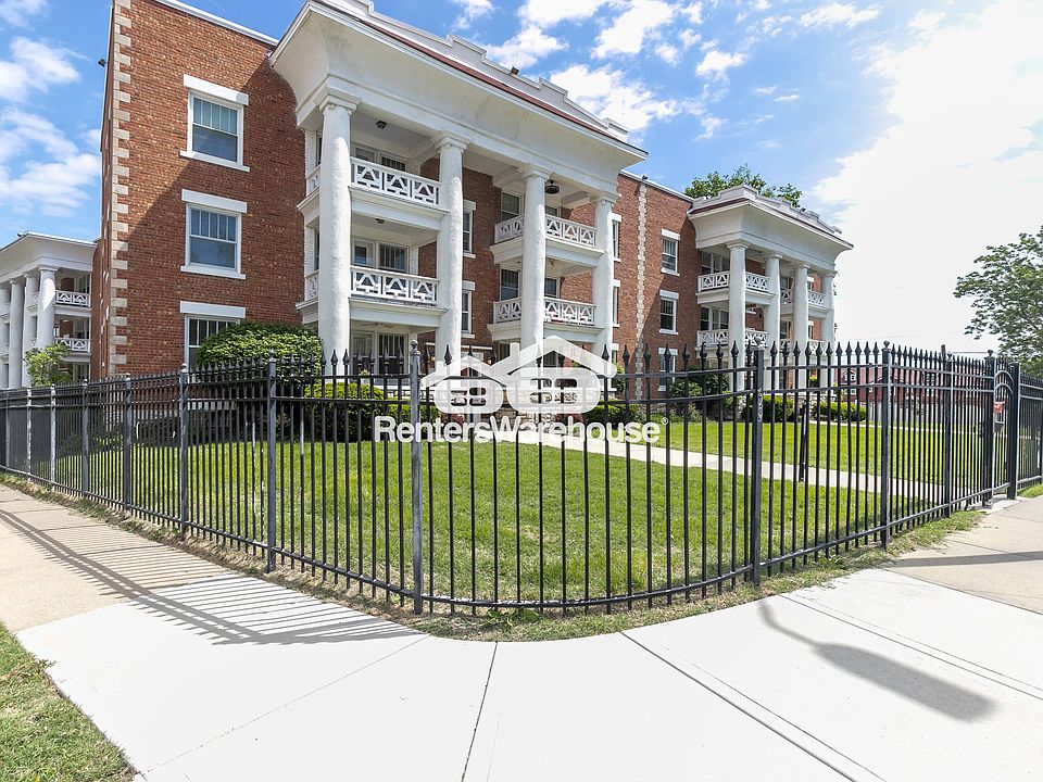 1st image of 406 E 43rd St APT 3E