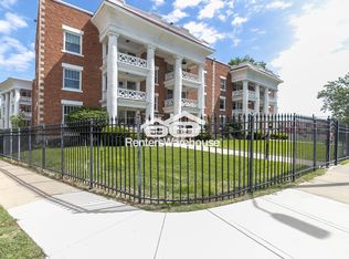 406 E 43rd St APT 3E, Kansas City, MO 64110