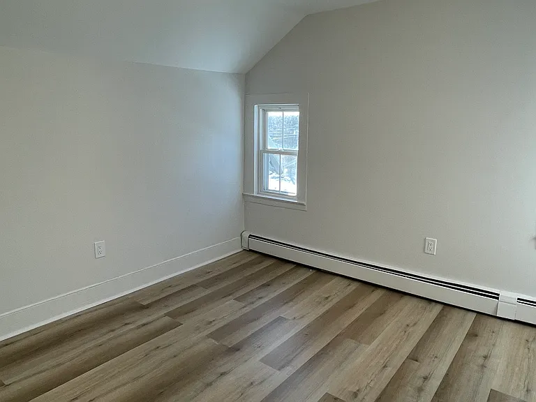 16-20 Elm St #F — Photo 12