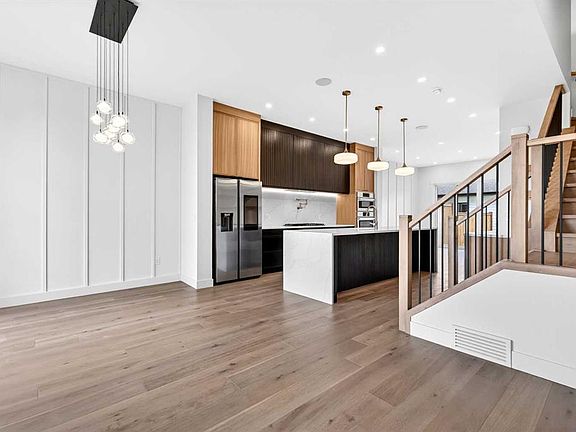 2nd image of 1119 NE Regal Cres NE