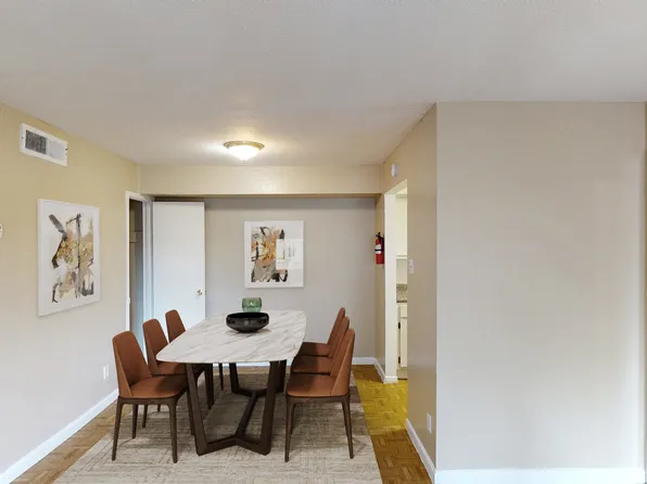 Creekwood Apartments