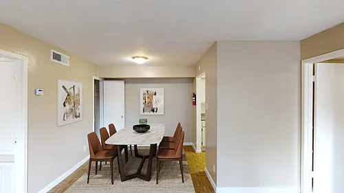 Creekwood Apartments Photo 1