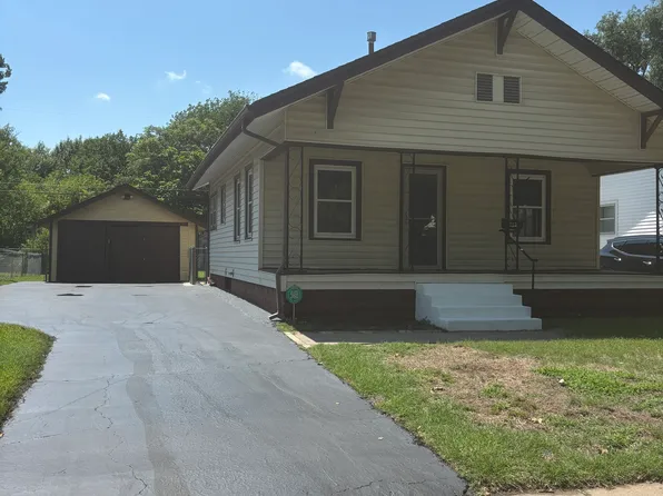 223 N Dodge Ave, Wichita, KS 67203