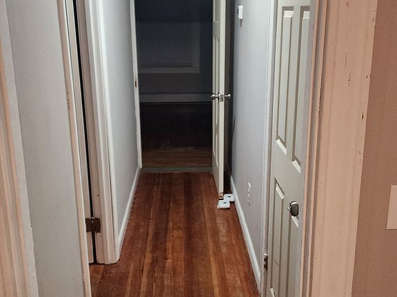 3rd image of 87 Capital St Floor 3