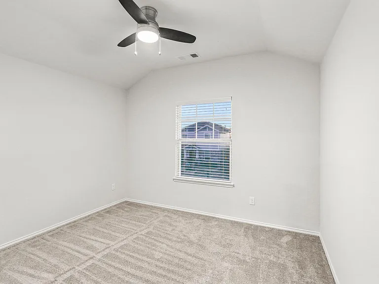 upstairs bedroom 4