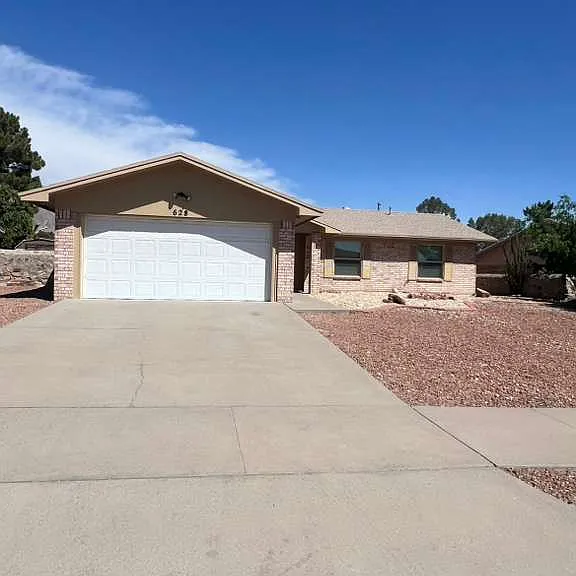628 El Parque Dr — Photo 1
