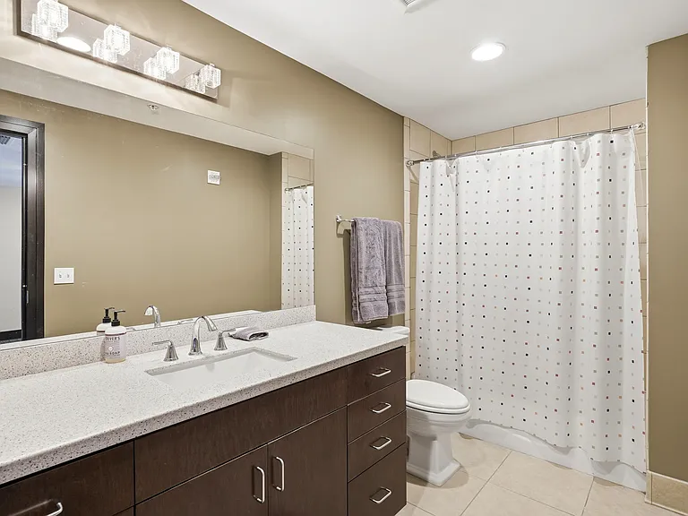 220 E College Ave #B — Photo 13