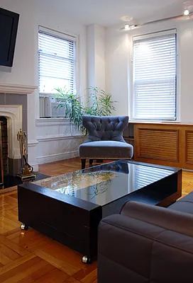 Rented by WAM Partners - William Moses Co. | media 41