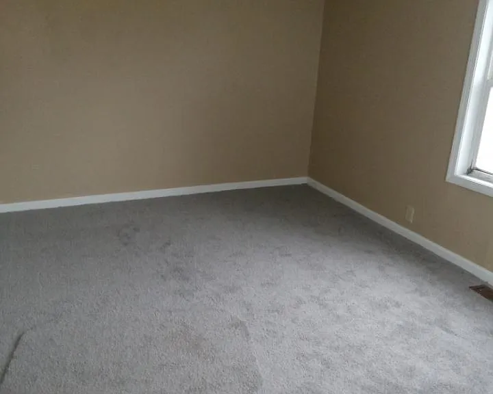 844 E Grant St — Photo 7