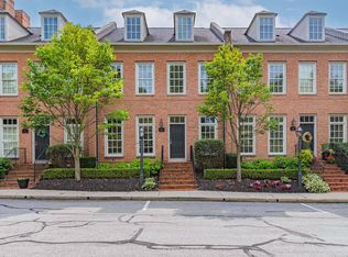 2 Richmond Sq, New Albany, OH 43054