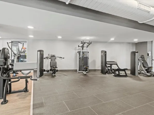 9 Avenue At Port Imperial image 36 of 50