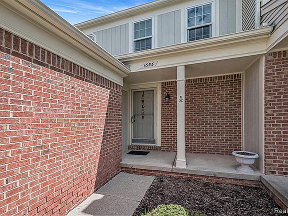 3rd image of 1653 Bennington Ct #47