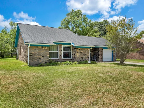 218 Houston Dr, Ladson, SC 29456