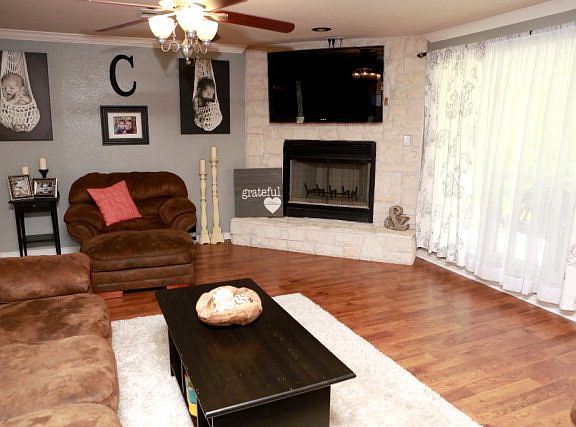 3rd image of 308 Brentwood Dr