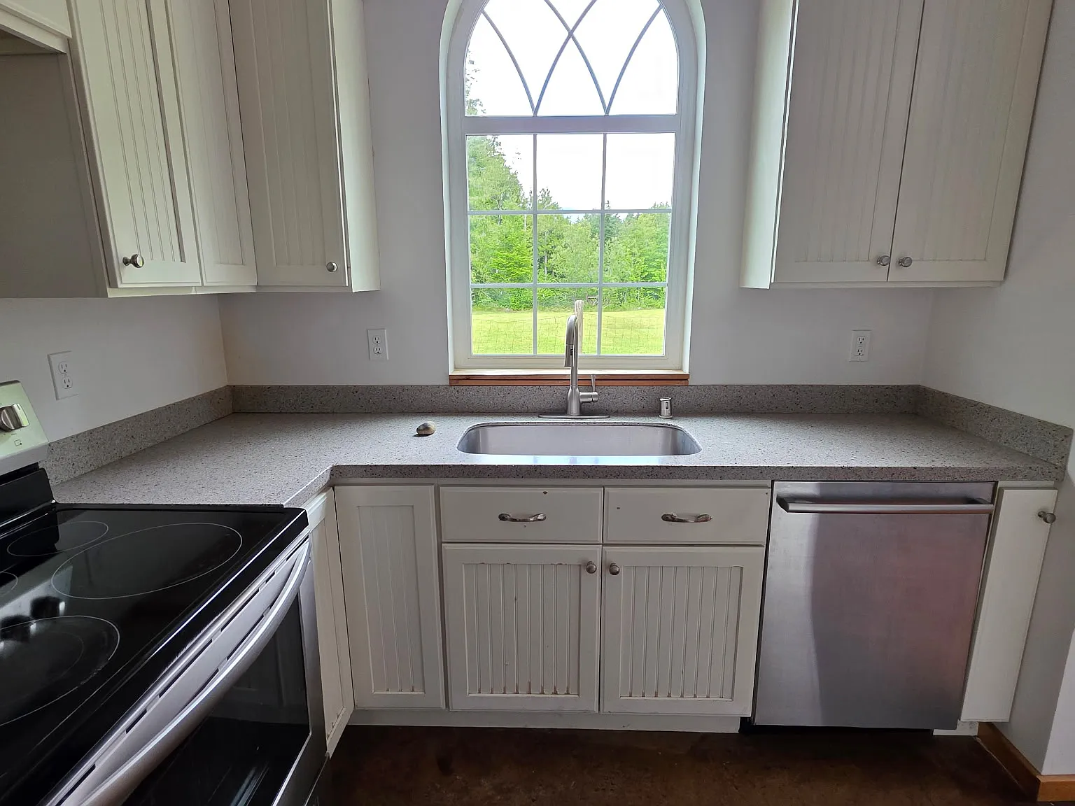 2 bed, 1850 sqft, $2,900 — Photo 4