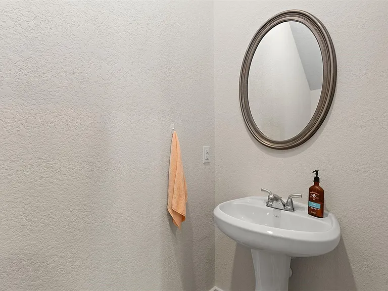 4416 Santorini Ln — Photo 23