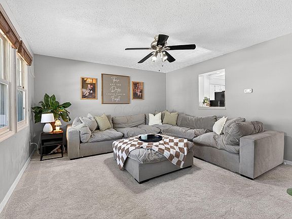 5th image of 192 Leawood Dr