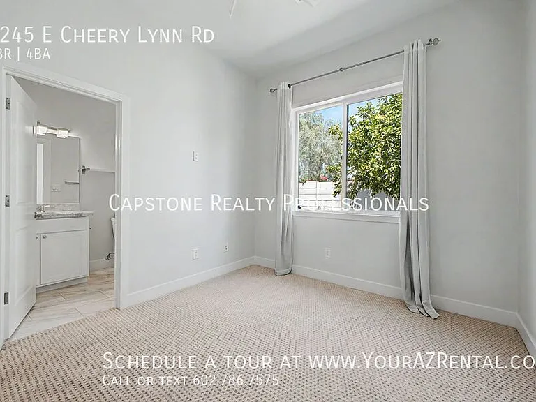 2245 E Cheery Lynn Rd — Photo 16