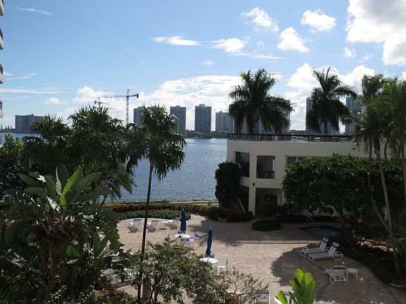 2nd image of 3600 Mystic Pointe Dr APT 304