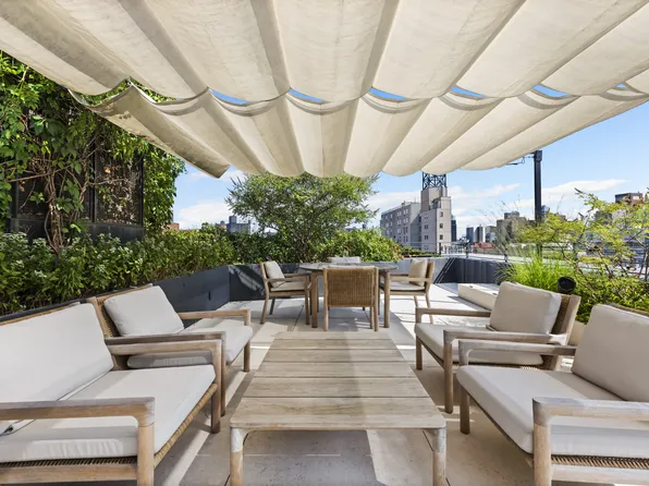 54 Bond Street image 25 of 30