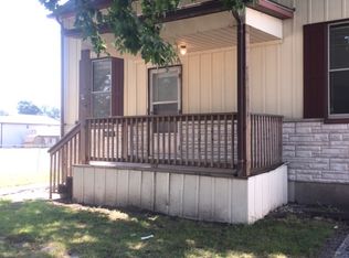 606 W Main St, Mascoutah, IL