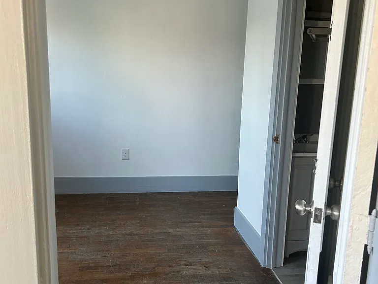 111 S Main St #4 — Photo 9