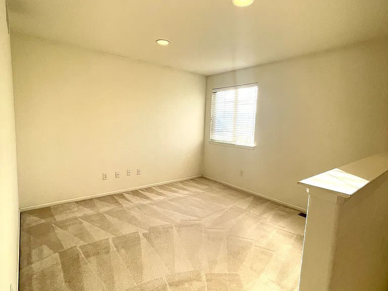 8196 S Norfolk St — Photo 9