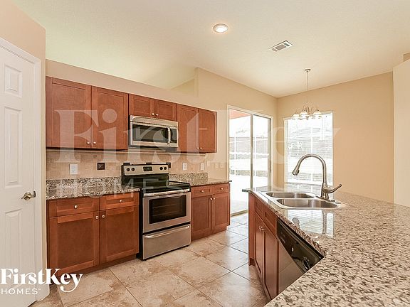 5th image of 8500 Sugar Palm Ct