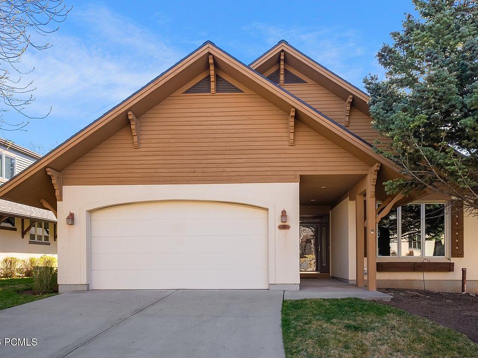 1st image of 1152 N Village Cir