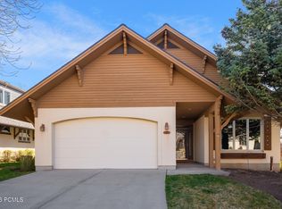 1152 N Village Cir, Midway, UT 84049